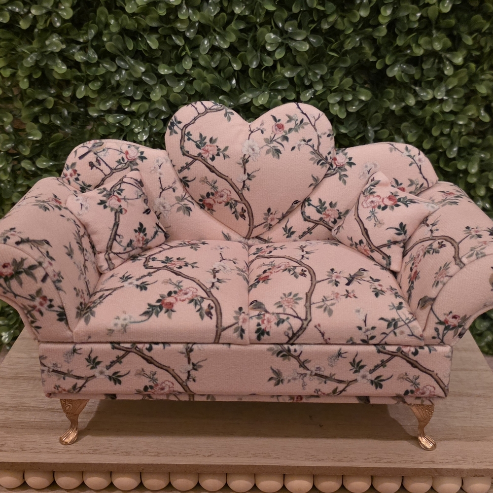 Shabby Chic Pink Floral Jewelry Organizer